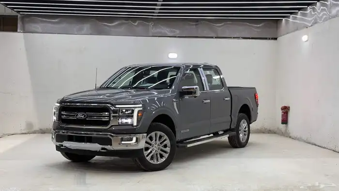 فورد F150 لاريت غمارتين 2024 1
