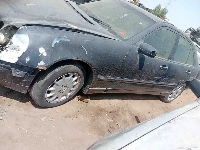 قطع غيار تشليح مرسيدس ابو عيون موديل 1999 1
