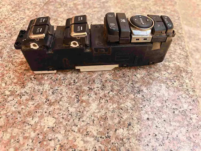 تحكم قزاز كادينزا 2017-2021 1