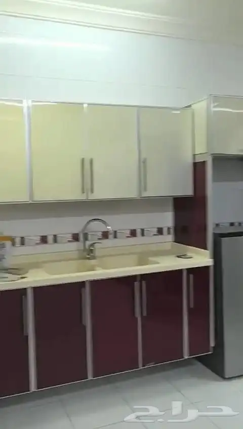 شقة للبيع مساحة ممتازة جدا بحي المروة 4