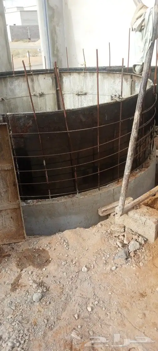 حفار خزان الميا  و بيار  شغل 1