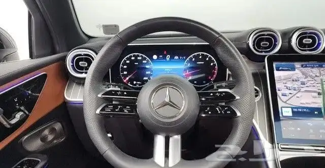 مرسيدس Glc300 amg موديل 2023 استيراد كوريا 11
