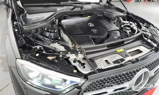 مرسيدس Glc300 amg موديل 2023 استيراد كوريا 19