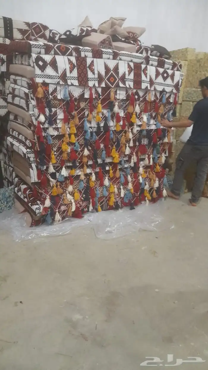 تأجير كراسي تاجير طاولات تاجير كنب تاجير جلسات شعبيه 0