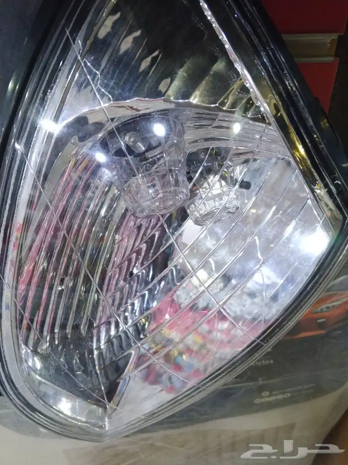 يوجد تلميع انوار وتلميع صطبات تلميع في موقعك اتصل نصل 1