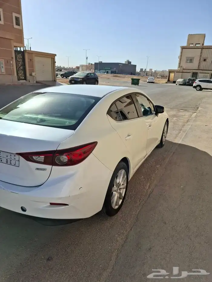 مازدا 3 نص فل 2015 4