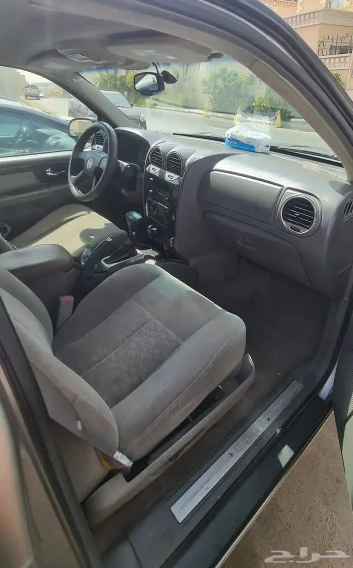 GMC ENVOY 2006 MODEL - GOOD 2