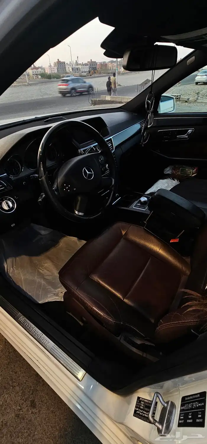 مرسيدس e350 موديل 2010 9