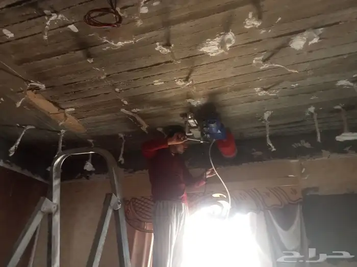 اعمال هدم وتكسير 1