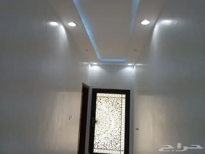 دهانات داخليه وخارجية بجميع انواعها. عوازل أسطح بجميع انواع 44