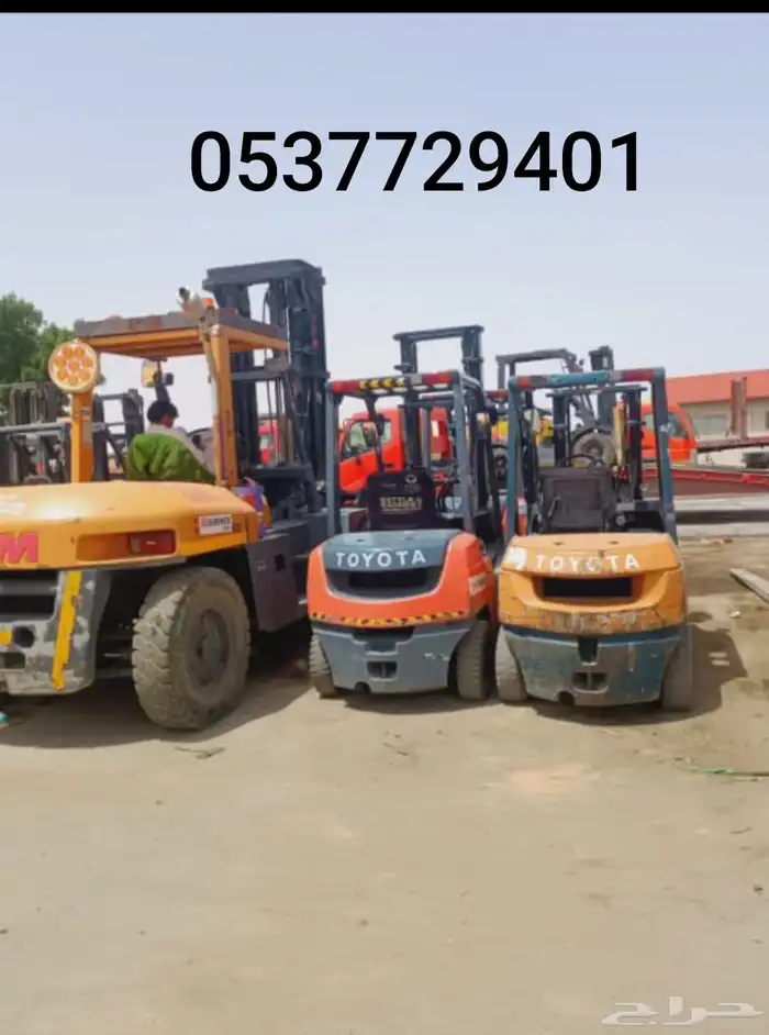 سكين Forklift كلارك للأيجار. كرينات. 1