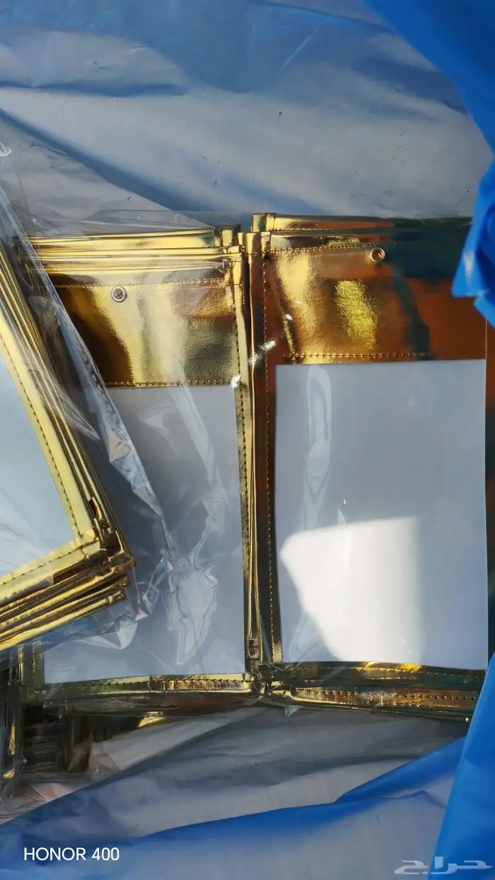 جراب منع التصوير ذهبي فخم وقوي 3