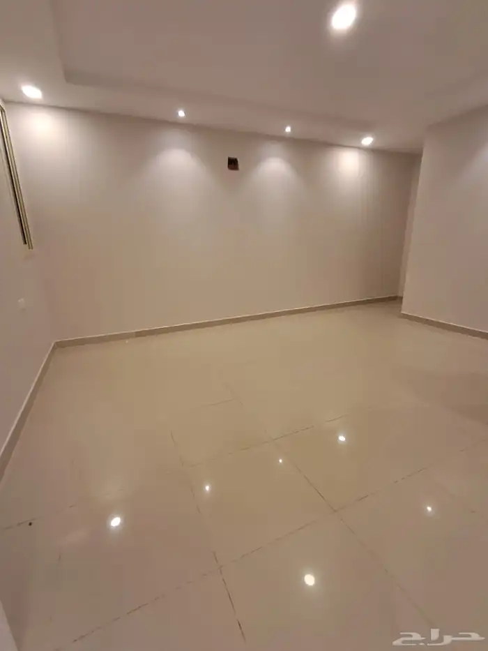 فيلا للايجار في الدرعية ظهرة العودة شرق 7