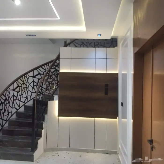 تصميم ديكورات داخليه فخامة خلفيات شاشه بلازما ومداخل مرايا 9