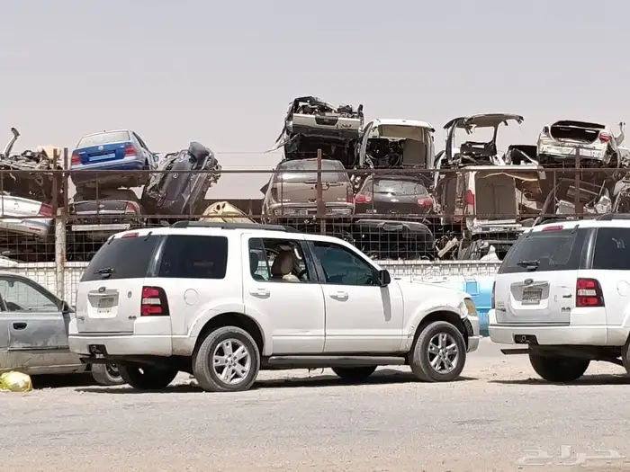 اكسبلور 2010 قطع غيار تشليح 5