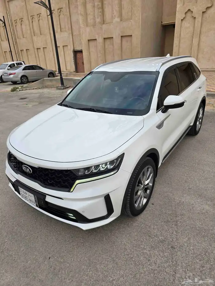 سورنتو ديزل 2021 بطاقة جمركية الأحساء 12