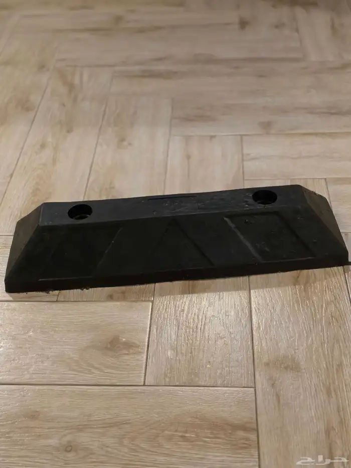 مصدات ربل ثقيل لمواقف السيارات 0