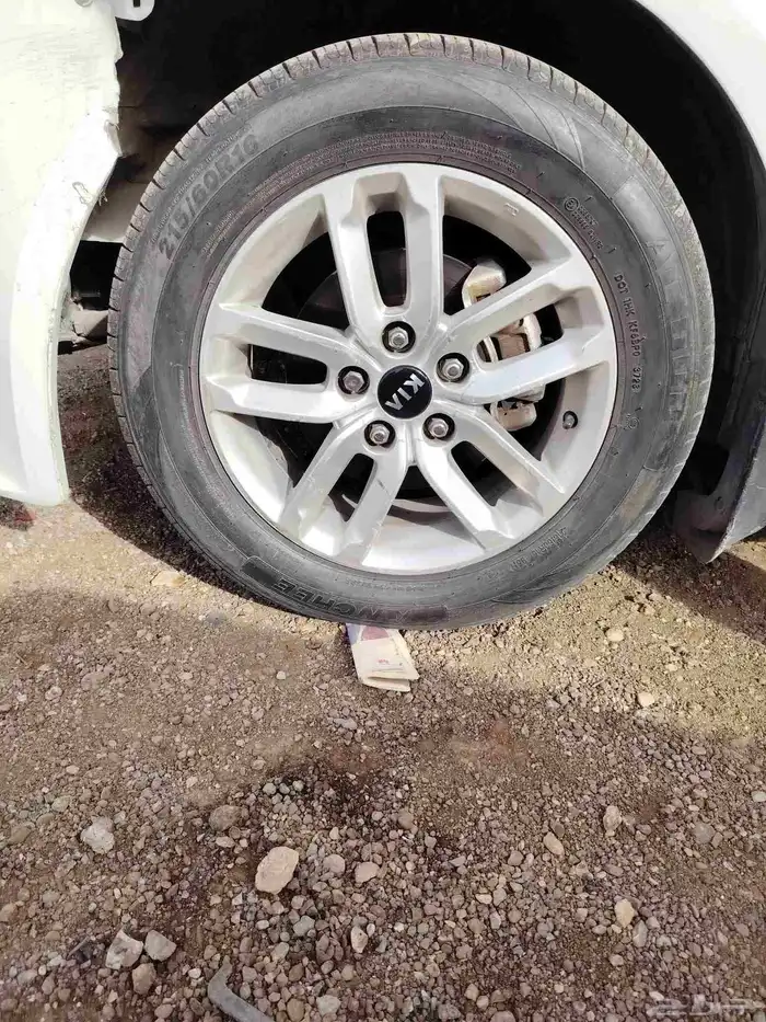 كيا ابتيم تشليح موديل 2012 8