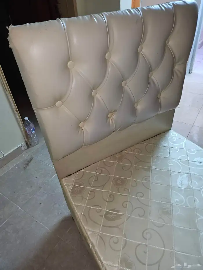 أغراض للبيع 0