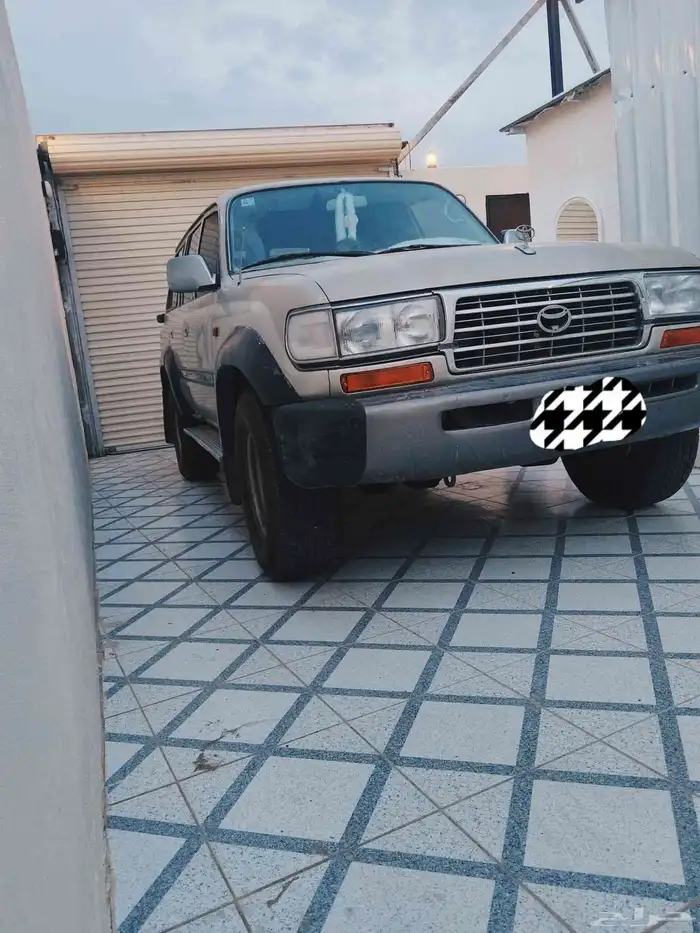 صالون لاندكروزر 95 نظيييف جدا 0