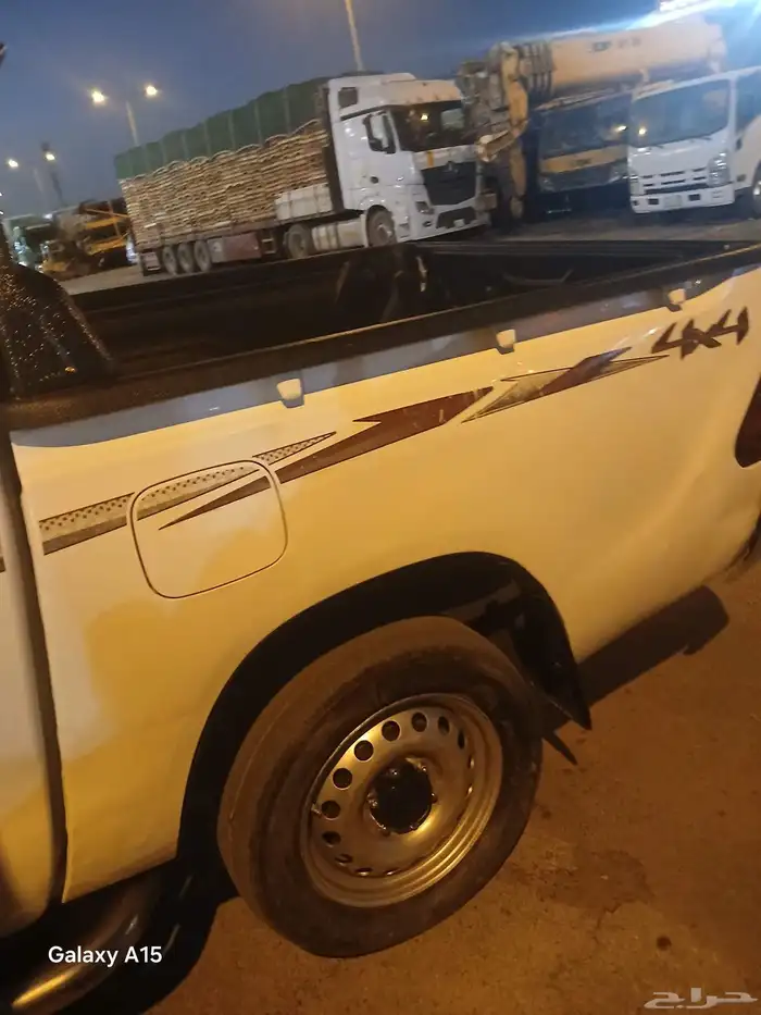 تويوتا هايلكس موديل 2019 5