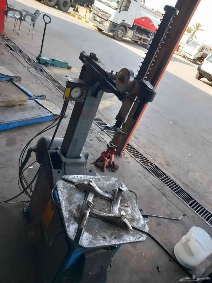 ماكينه بنشر كهرباء لفك الكفرات 8