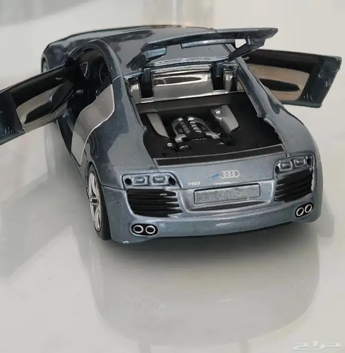 Audi R8 للبيع 4