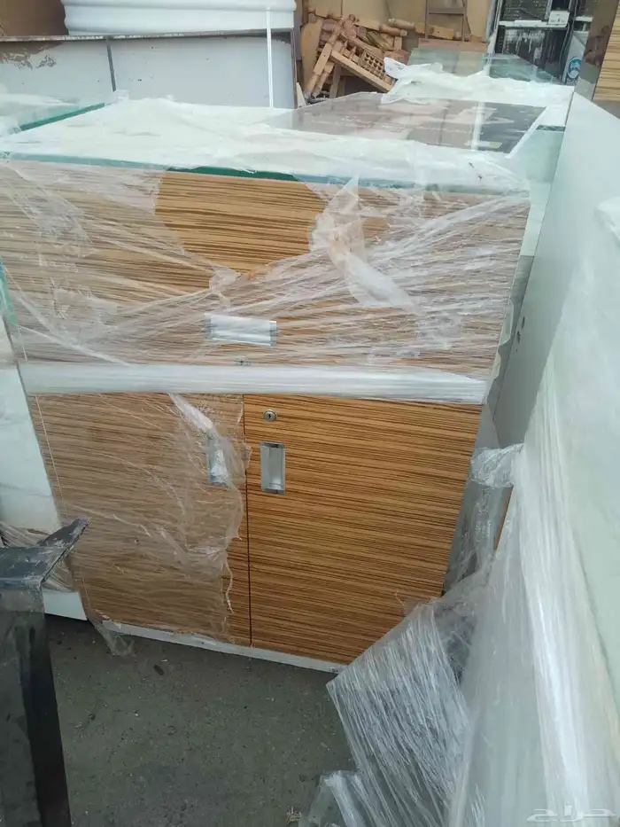 طاولات عرض قزاز 3