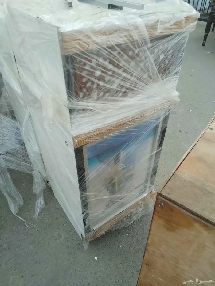 طاولات عرض قزاز 4