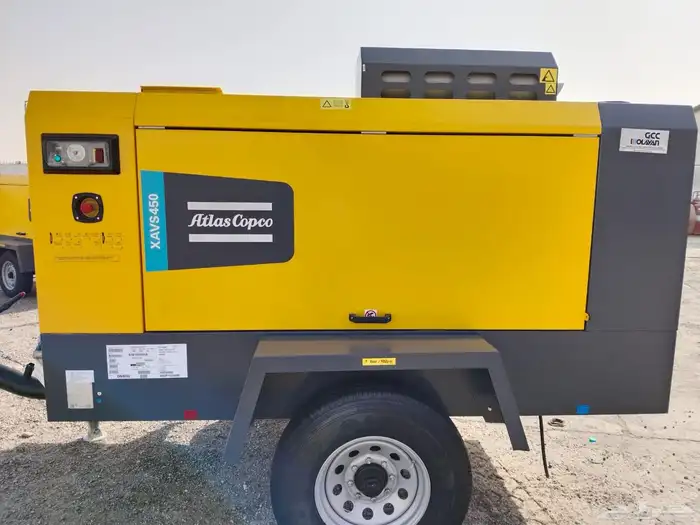 تاجير رافع شوكيه وكرينات وسيزرات اليوميه والشهريه 5