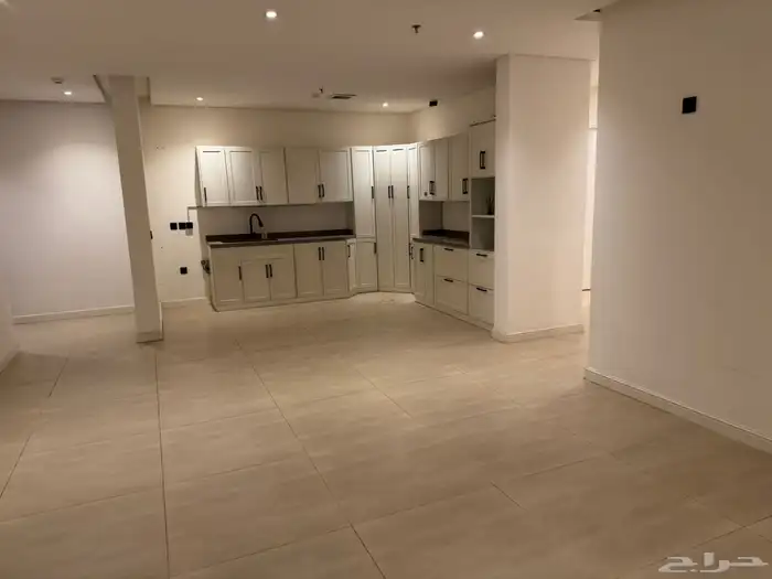 شقة للايجار في حي النرجس شمال طريق الملك سلمان مشروع العجلان 4