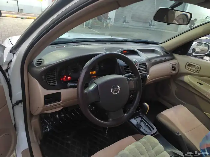 نيسان صني 2012 4