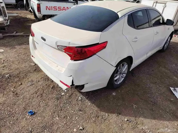 كيا ابتيم تشليح موديل 2012 3