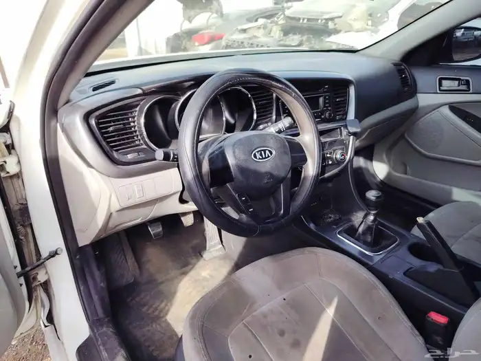 كيا ابتيم تشليح موديل 2012 9