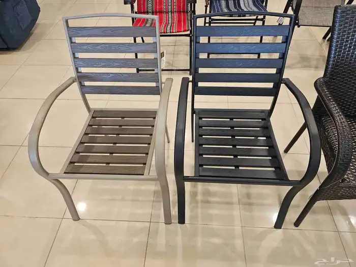 كراسي وطاولات خارجية 0
