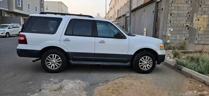 فورد أكسبديشن 2012 2