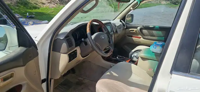 جيب لاندكروز صالون 2004 3