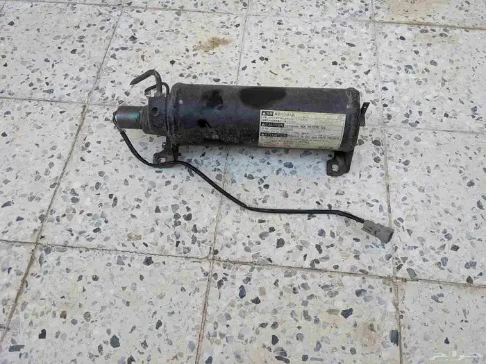 قطع لاند كروزر 4