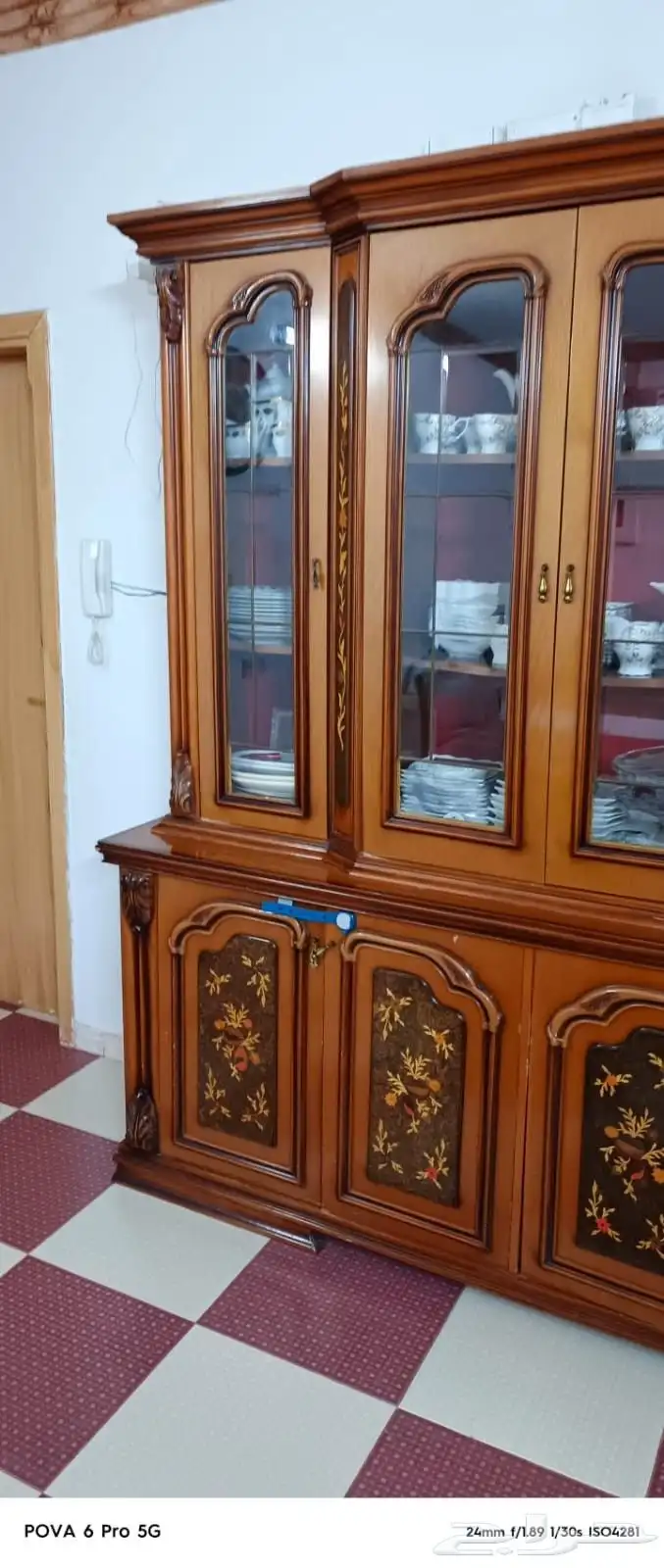 اثاث مستعمل نشافة  بوفيه خشب زان 210سم 3