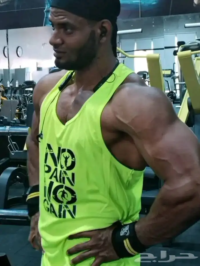 مدرب كمال أجسام ولياقه بدنية 12عام خبرة في مجال التدريب ابحث 0