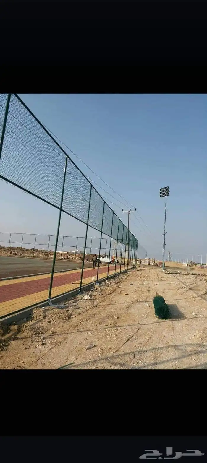 نقوم بتوريد وتركيب جمع انواع الشبوك والنخيل والاشجار 3