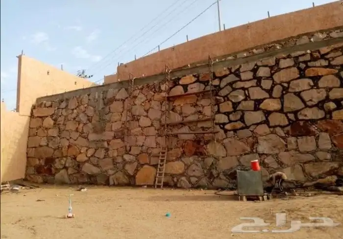 معلم حجر رباريب تلبيسات عطفات وجميع انواع الحجر 2