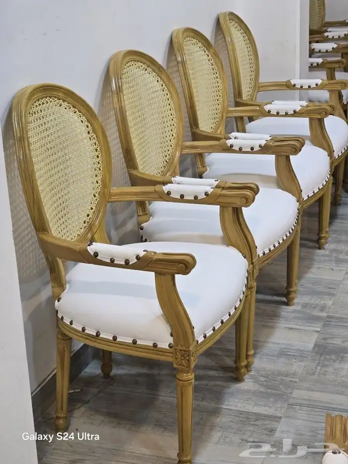 لجميع انواع الاخشاب والديكورات الحديثه الرياض وخارج 2