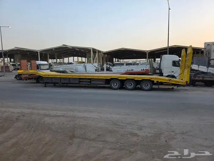 للبيع لوبد جديد مع كفرات وجنوط 17.80 ثلاث محاور 0