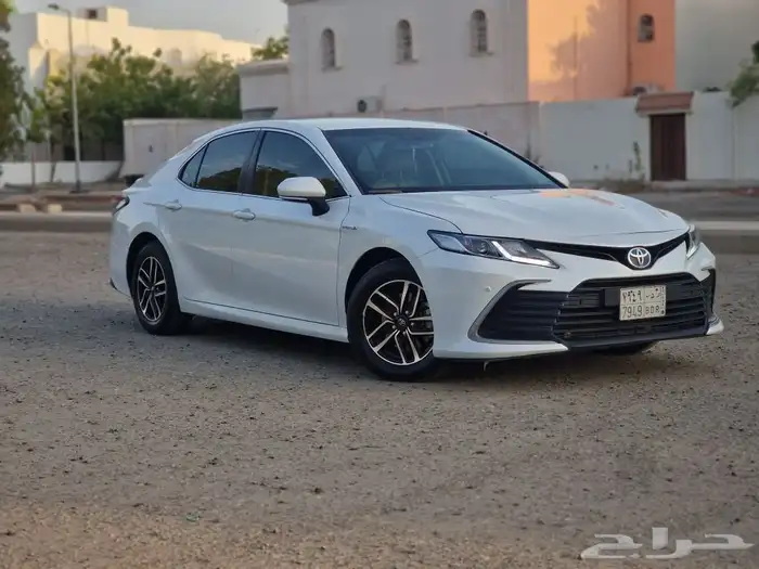 كامري 2022 LE هايبر 4