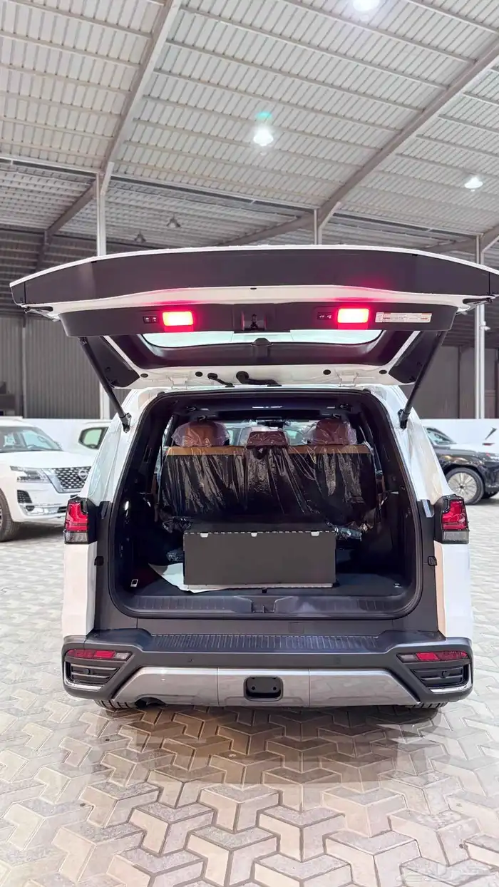 ليكزيس بريمي Lx600 BB2025 3