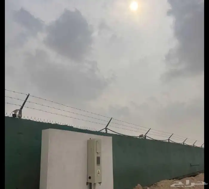 ارض زراعية مسورة للبيع في صلاصل بالقرب من بقيق 1