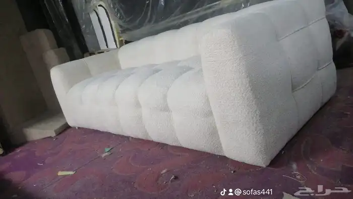 كنب الهبه تفصيل وجاهز يوجد تنجيد لجميع انواع الكنب تقسيط 28