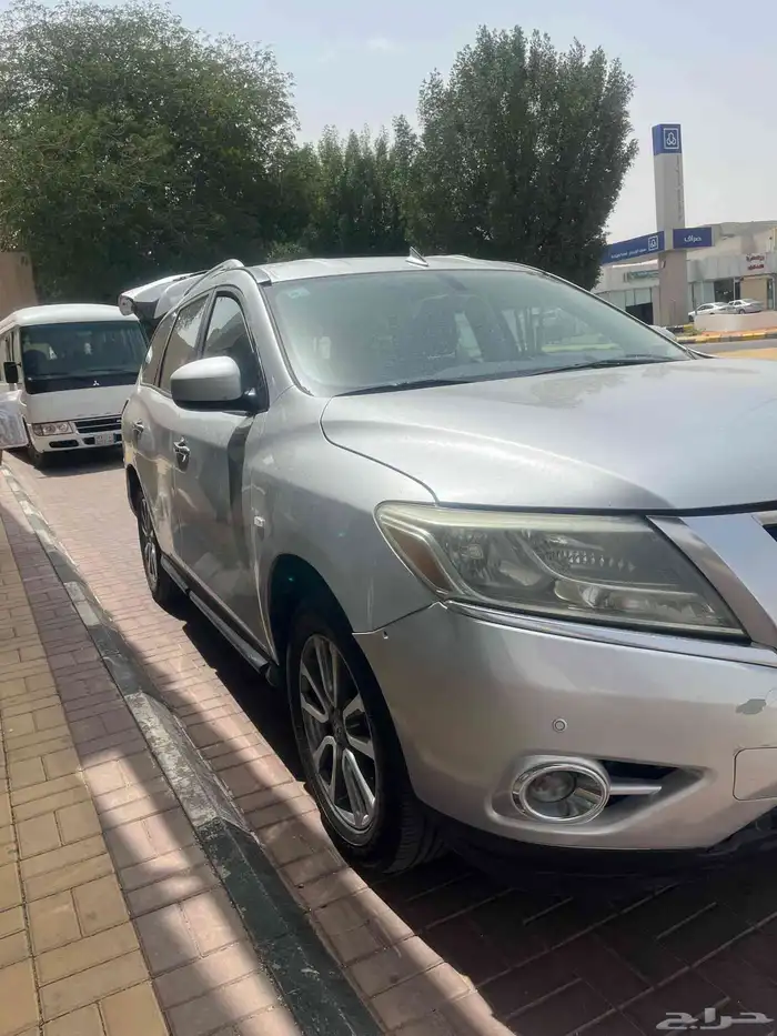 نيسان باثفندر 2013 SV 6