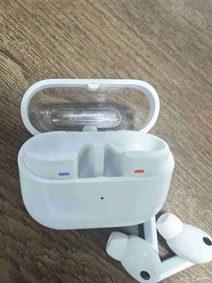 galaxy buds 3 pro حالة ممتازة 6